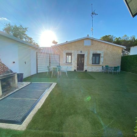 Casitas El Raso Villa Aldeamayor de San Martin ภายนอก รูปภาพ